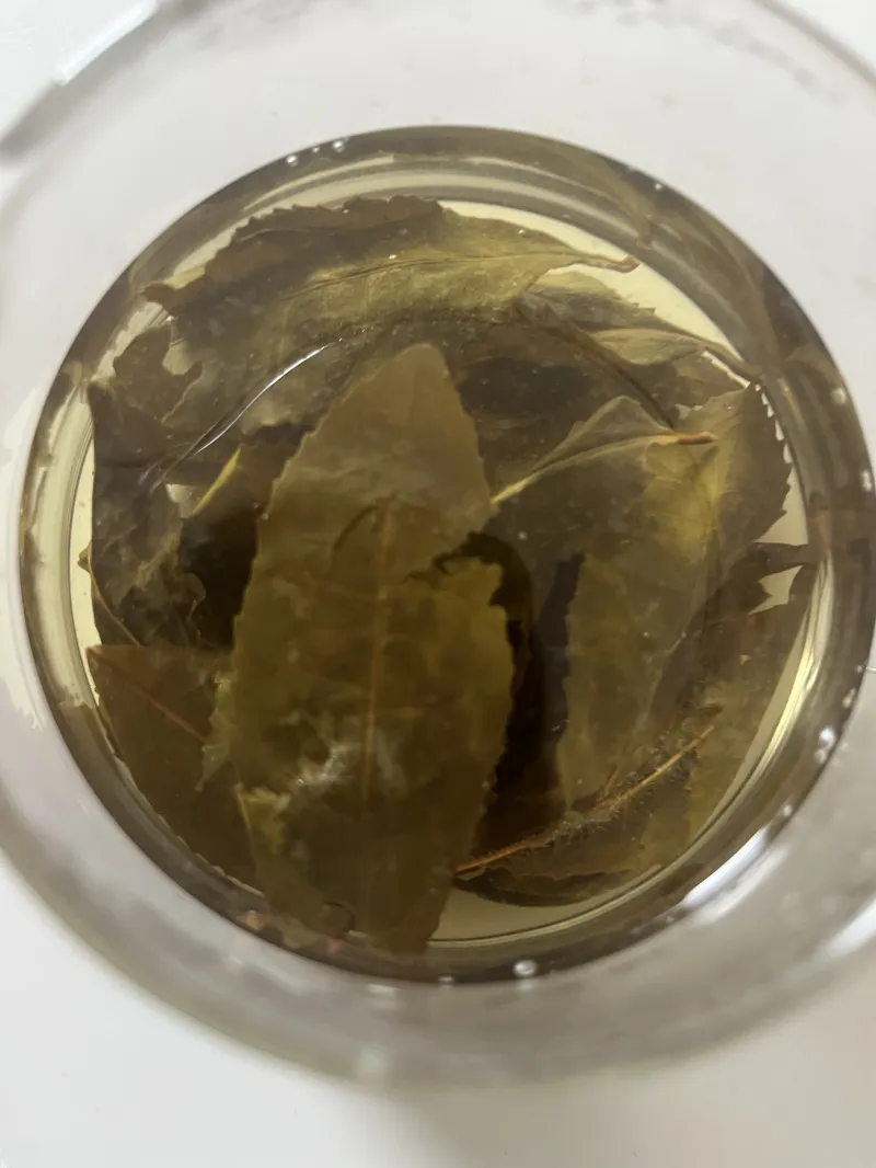 狭山茶とほうじ茶をベースにそれぞれにハーブを合わせたお茶です。水出しやtea sodaもおすすめです。