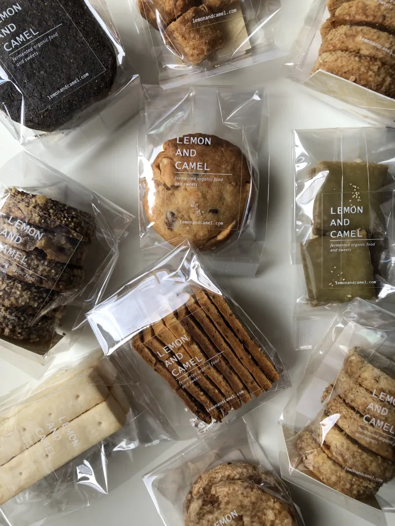 「COOKIES」塩麹や甘酒、味噌などの発酵調味料を隠し味に、素材や香りが際立つ組み合わせで配合してお作りしております。